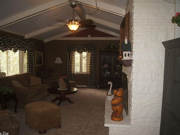 5th image of 315 W Green Valley Dr