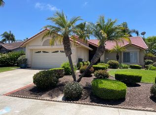2511 La Golondrina St, Carlsbad, CA 92009
