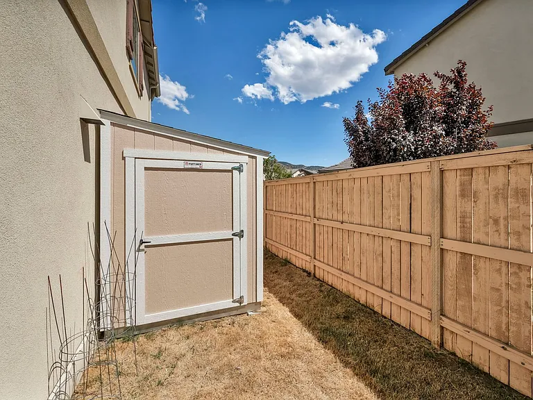 10677 Foxberry Park Dr — Photo 81