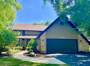 2420 N Martin Rd, McHenry, IL 60050