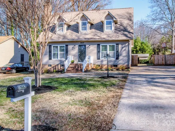 19602 Shevington Dr, Cornelius, NC 28031