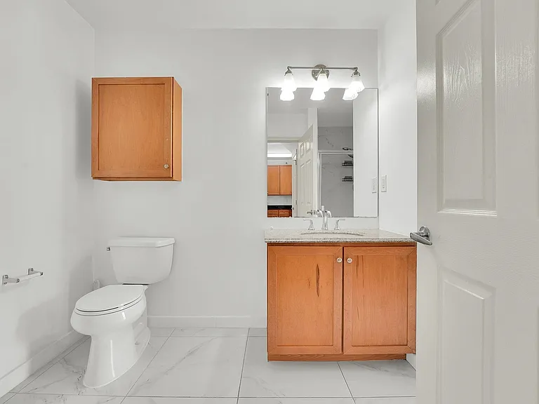 26 Avenue At Port Imperial #438 — Photo 15