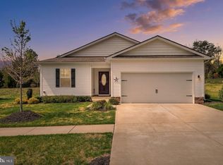 16032 Grant Ct, Bowling Green, VA