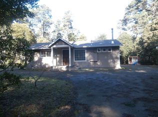 32510 Pearl Dr, Fort Bragg, CA 95437
