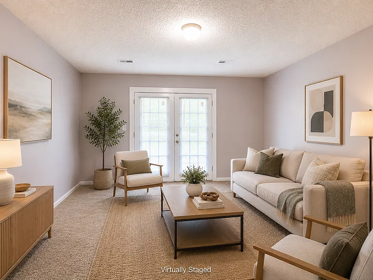 Miller Town Apartments — Photo 4