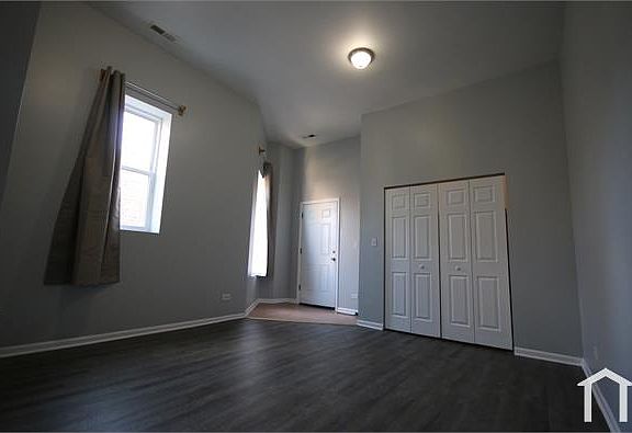 2nd image of 3244 W Douglas Blvd #2N