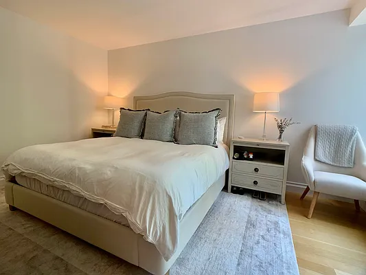 Rented by Corcoran | media 33