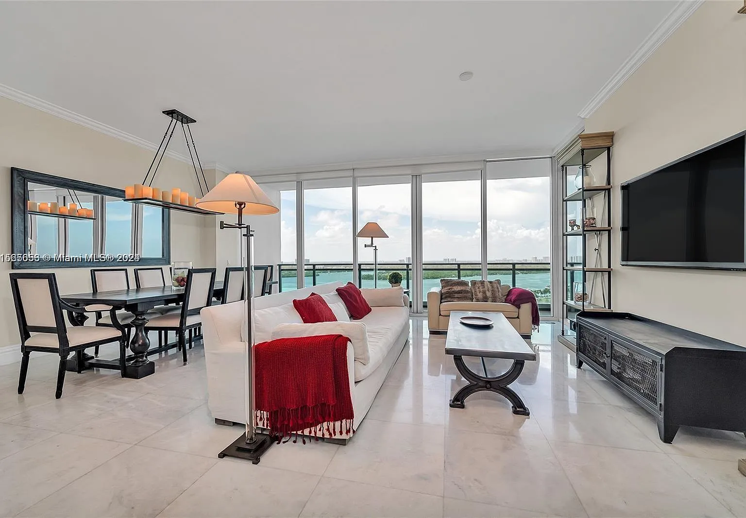 2 bed, 2.5 bath, 2009 sqft, $16,500 — Photo 1
