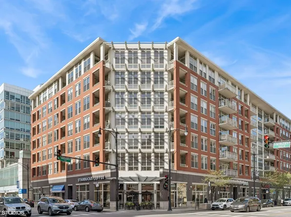 1001 W Madison St APT 211, Chicago, IL 60607