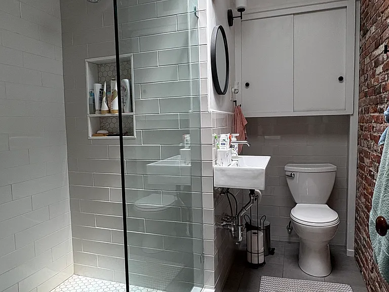 32 Wyatt St #2 — Photo 12