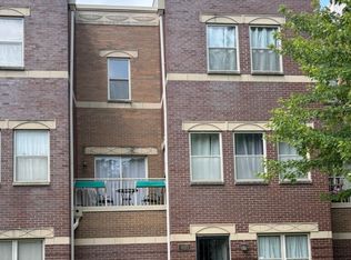 4115 S Maryland Ave, Chicago, IL 60653