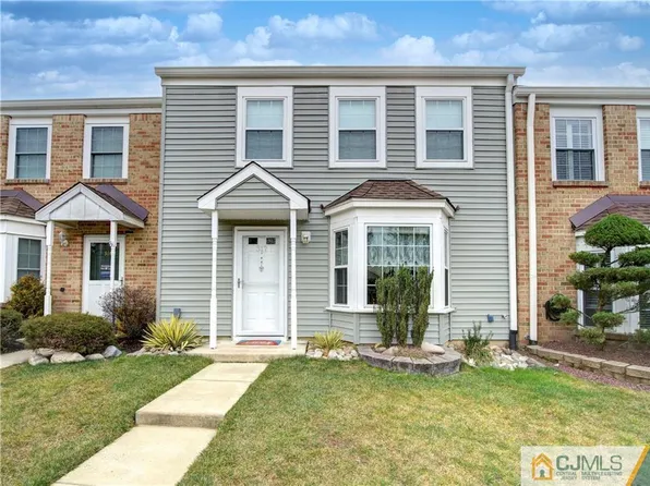317 Knight Ct, Old Bridge, NJ 08857