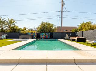 7117 E Orange Blossom Ln, Paradise Valley, AZ 85253