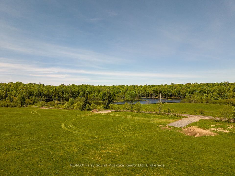 1st image of 265 Balsam Rd