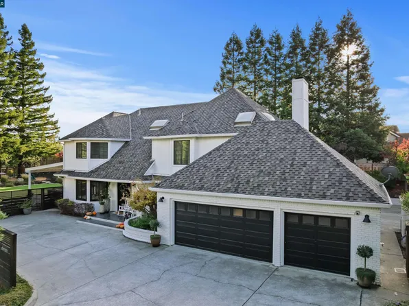 11 Silverhill Way, Lafayette, CA 94549