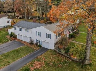 2 Fairview Dr, Smithfield, RI 02828