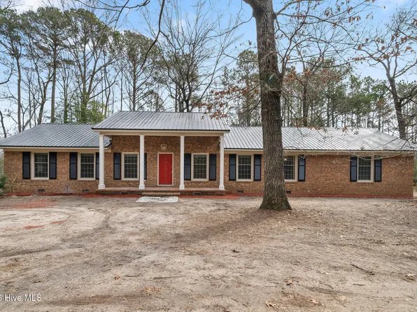 107 Azalea Trail, Salemburg, NC 28385