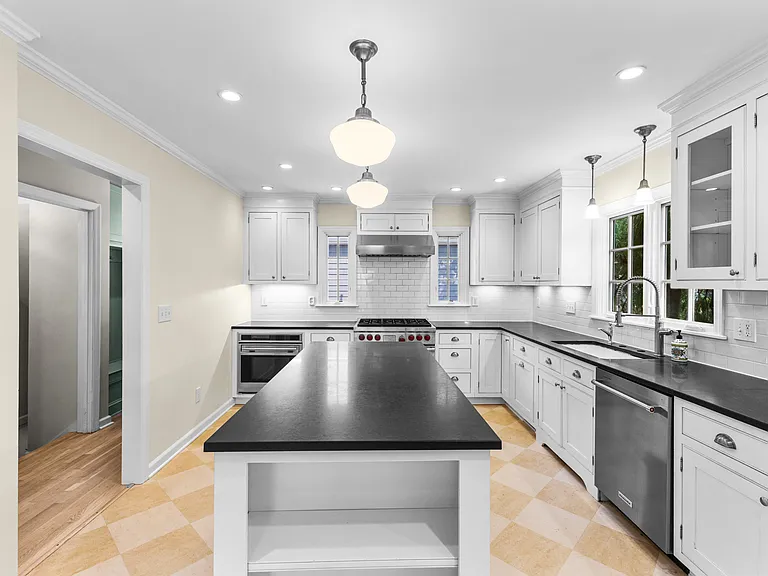 123 W Clearview Ave — Photo 19
