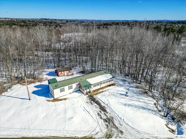 7 Troy Trail, Sidney, ME 04330
