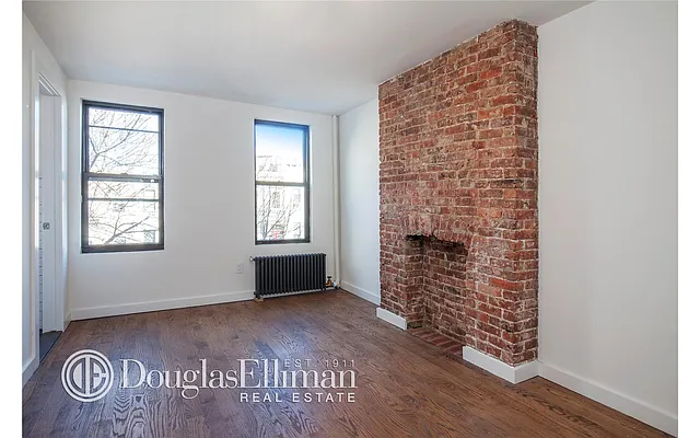 Sold by Douglas Elliman | media 23