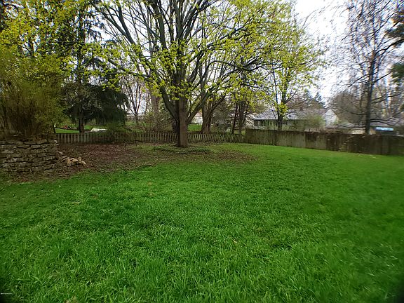 2nd image of 3455 Senora Ave SE