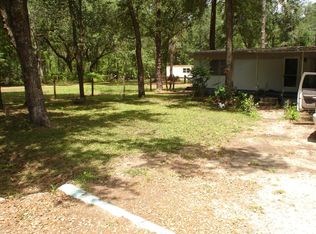 11601 NE 225th St, Fort Mc Coy, FL 32134