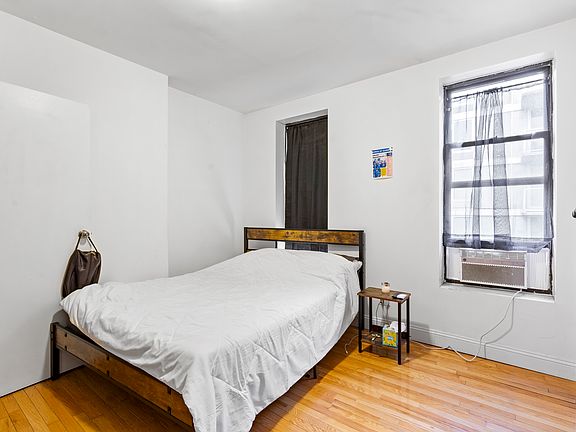 2nd image of 537 W 49th St #15
