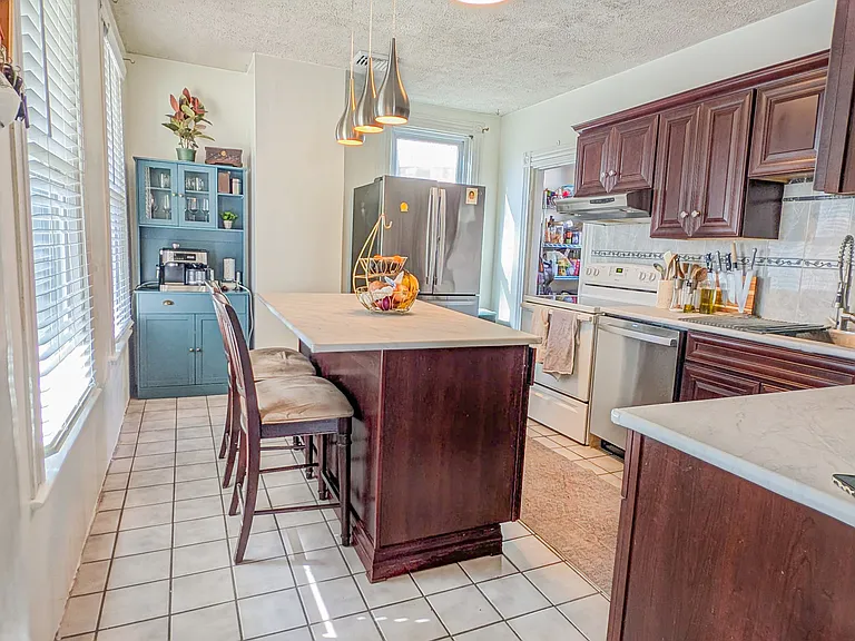 15 Rosseter St #1 — Photo 11