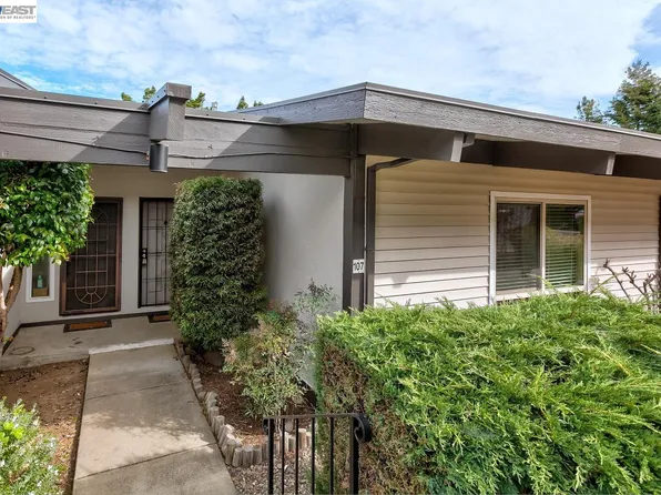 19100 Crest Ave APT 107, Castro Valley, CA 94546