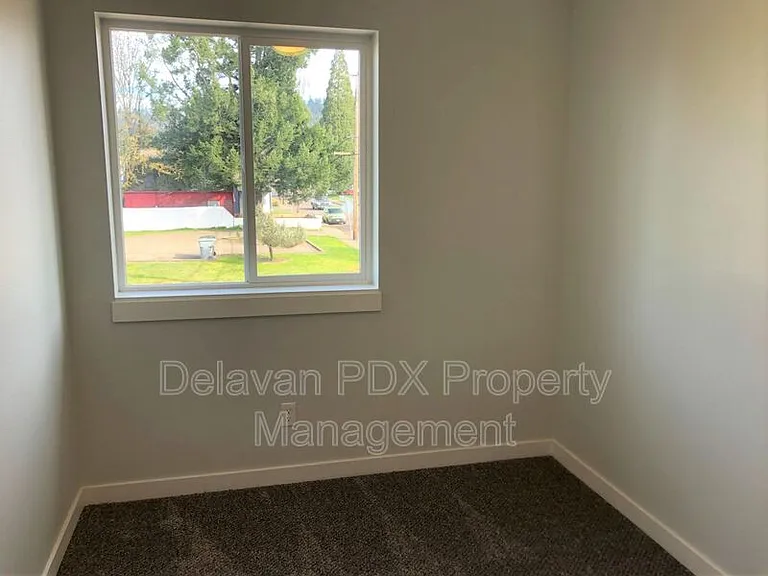 1396 Kimber Ct — Photo 22