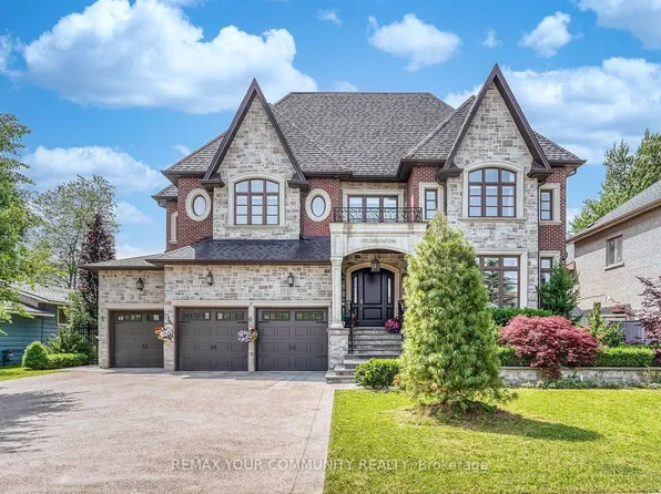 173 Lakeland Cres, Richmond Hill, ON L4E 3A4