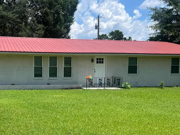 901 Hopewell Dr NE, Hanceville, AL 35077