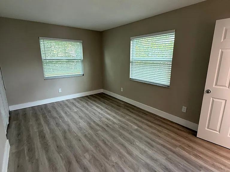 3315 Barnsdale Dr #B-6 — Photo 14