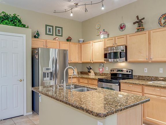 5th image of 13703 W Tara Ln