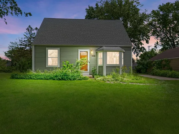 1434 South 165th STREET, New Berlin, WI 53151