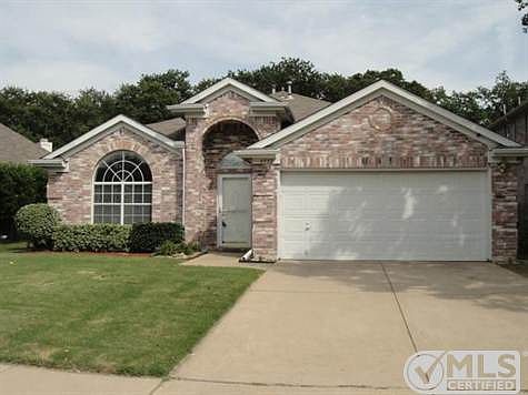 1st image of 4772 Hanover Dr