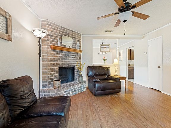 4th image of 9960 Runnymeade Pl