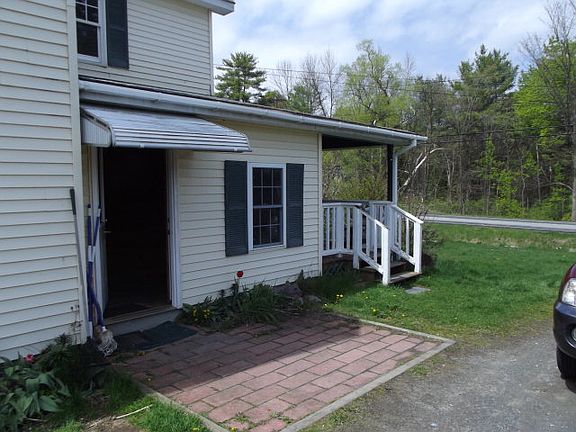 2nd image of 3563 Essex Rd