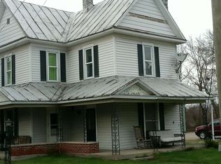 737 E Short St, Winchester, IN 47394