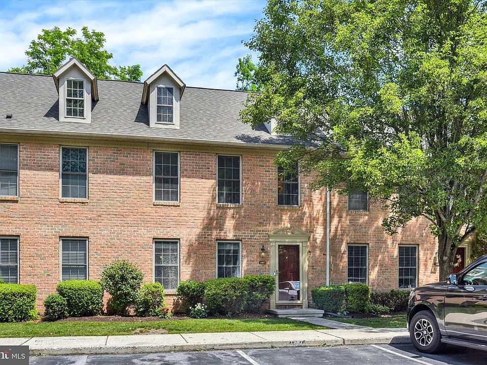 1st image of 1487 Olde Oak Ct