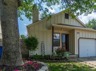 1902 W 62nd St, Tulsa, OK 74132