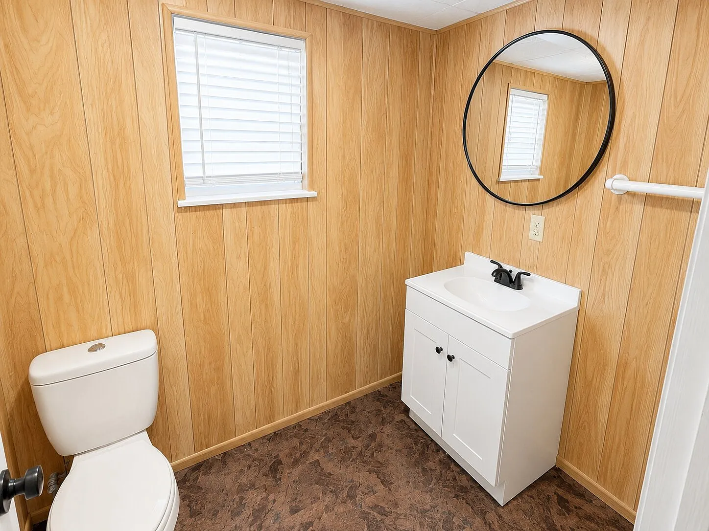 1401 Dubois Street - 1 — Photo 4