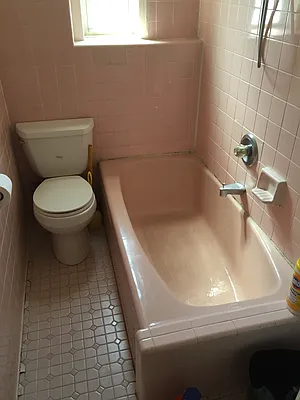 Rented by Metroline Realty | media 10