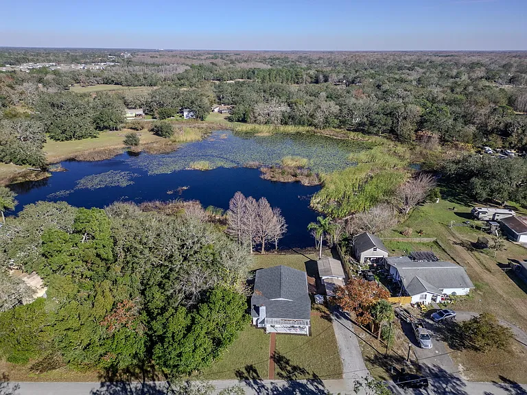 11416 Pine Forest Dr — Photo 37