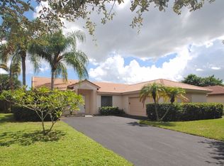5552 NW 41st Ave, Pompano Beach, FL 33073