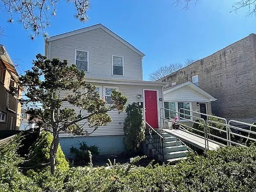 1925 Grey Ave #1 Photo 1