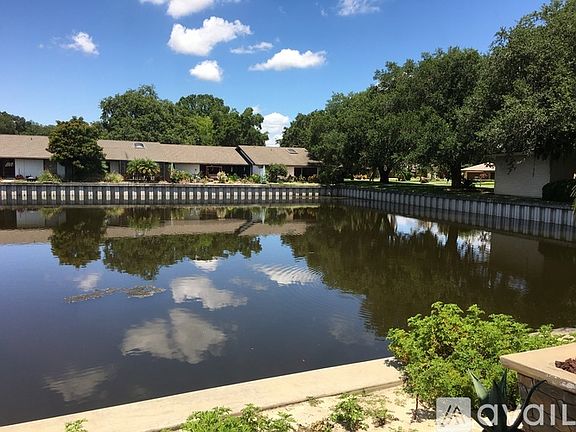 3rd image of 6 Abbey Ct
