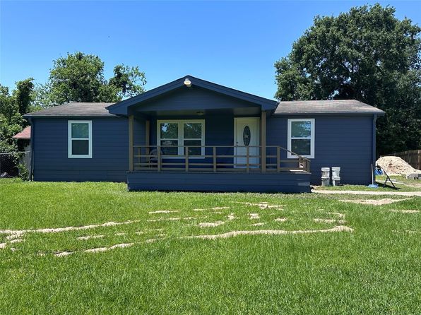 321 Bayou Dr