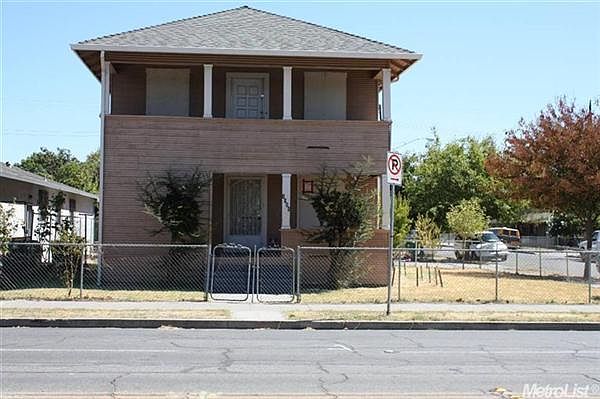 1st image of 1956 S California St