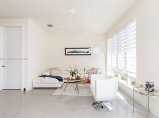 6330 NW 104th Path, Doral, FL 33178